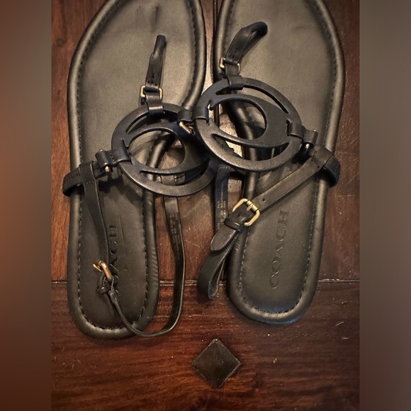 Coach Sandals - Picture 4 of 4
